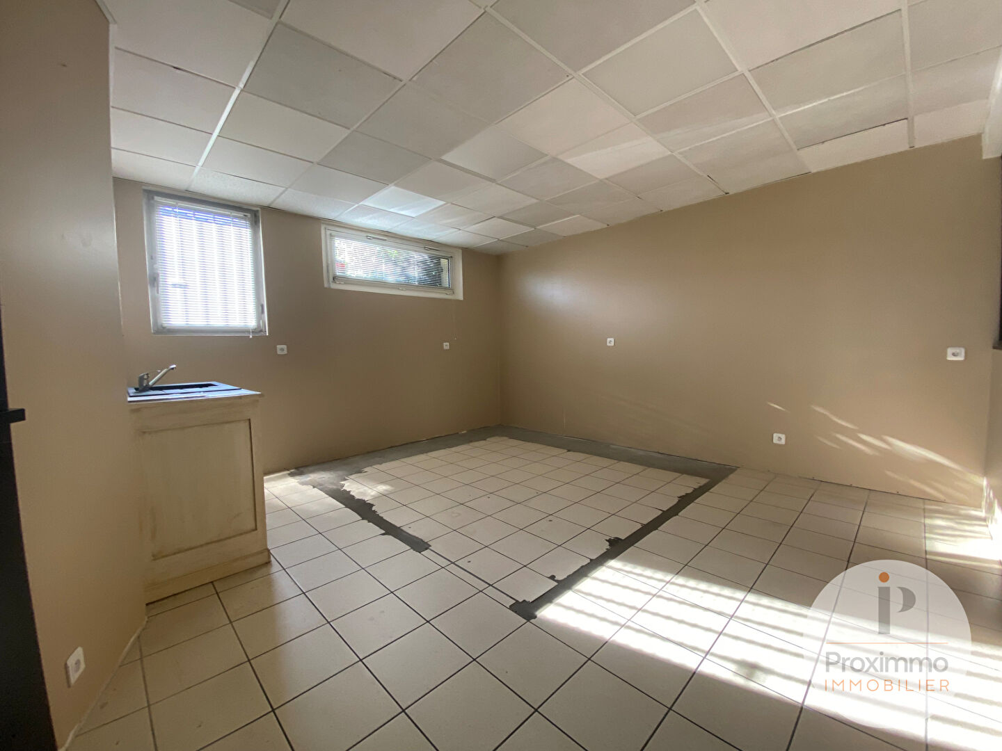 Photo Local commercial Nivillac 200 m2 BRETAGNE MORBIHAN image 6/6