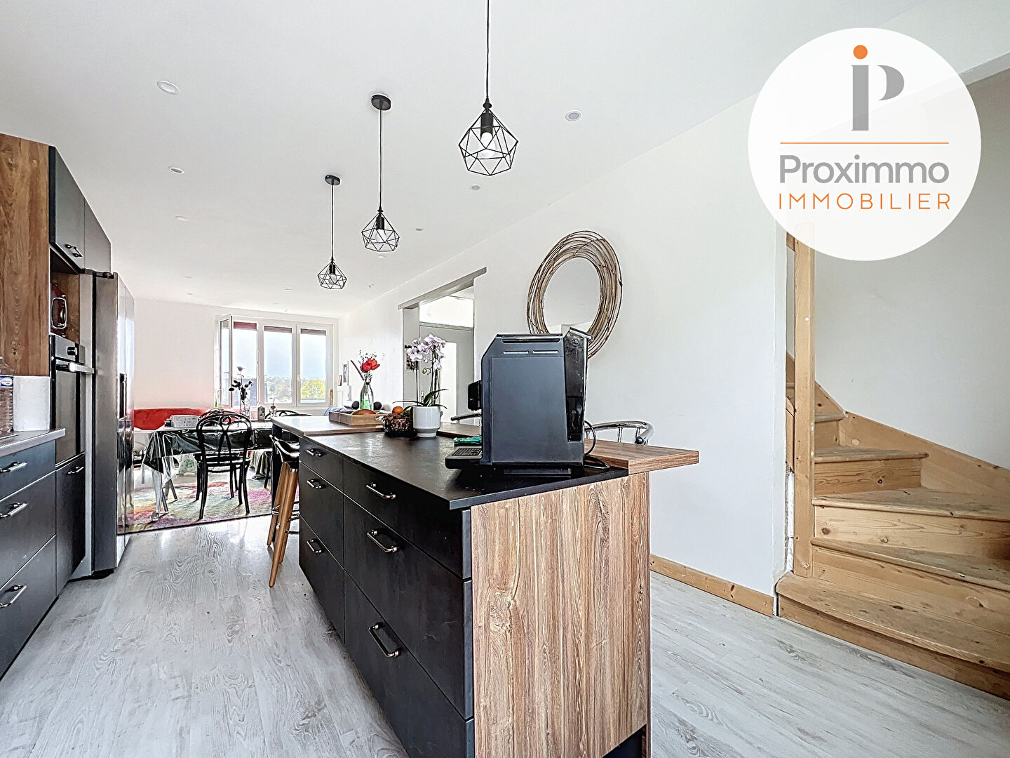 A VENDRE Maison familiale rénovée - 5 chambres - Jardin - Dépendances - Bain-de-Bretagne - Ille et vialine