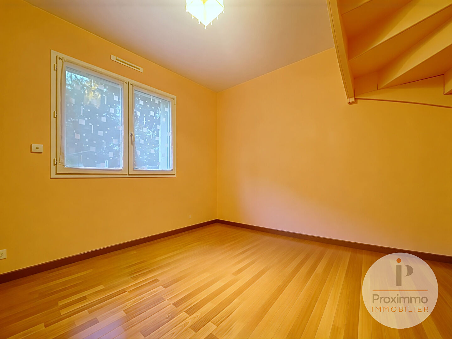 Photo A LOUER MAISON 4 CHAMBRES QUESTEMBERT 56230 BRETAGNE MORBIHAN image 4/6