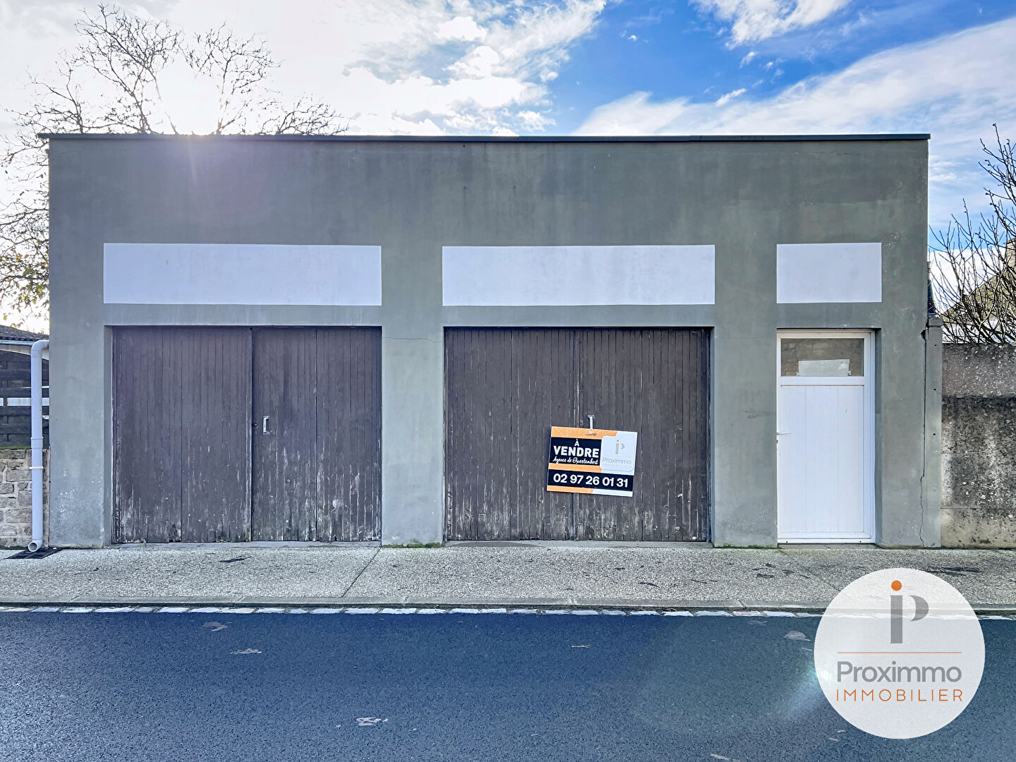 Photo DOUBLE GARAGE HYPER CENTRE CADEN 56220 MORBIHAN BRETAGNE image 3/6