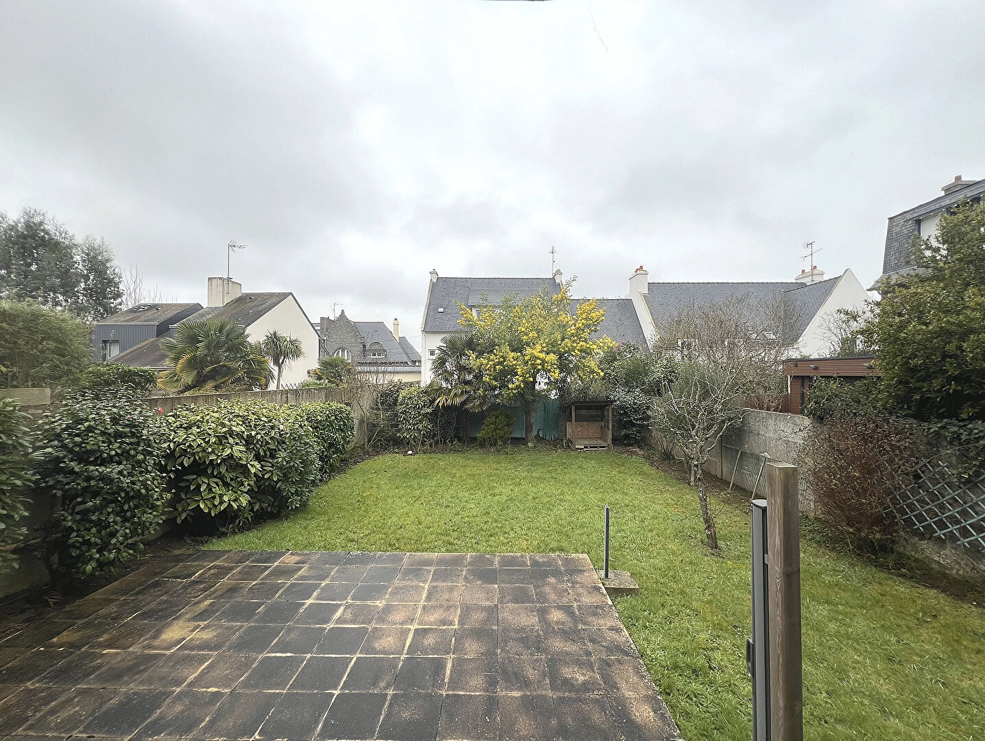 Photo Maison de ville des années 30 avec jardin et garage image 4/6