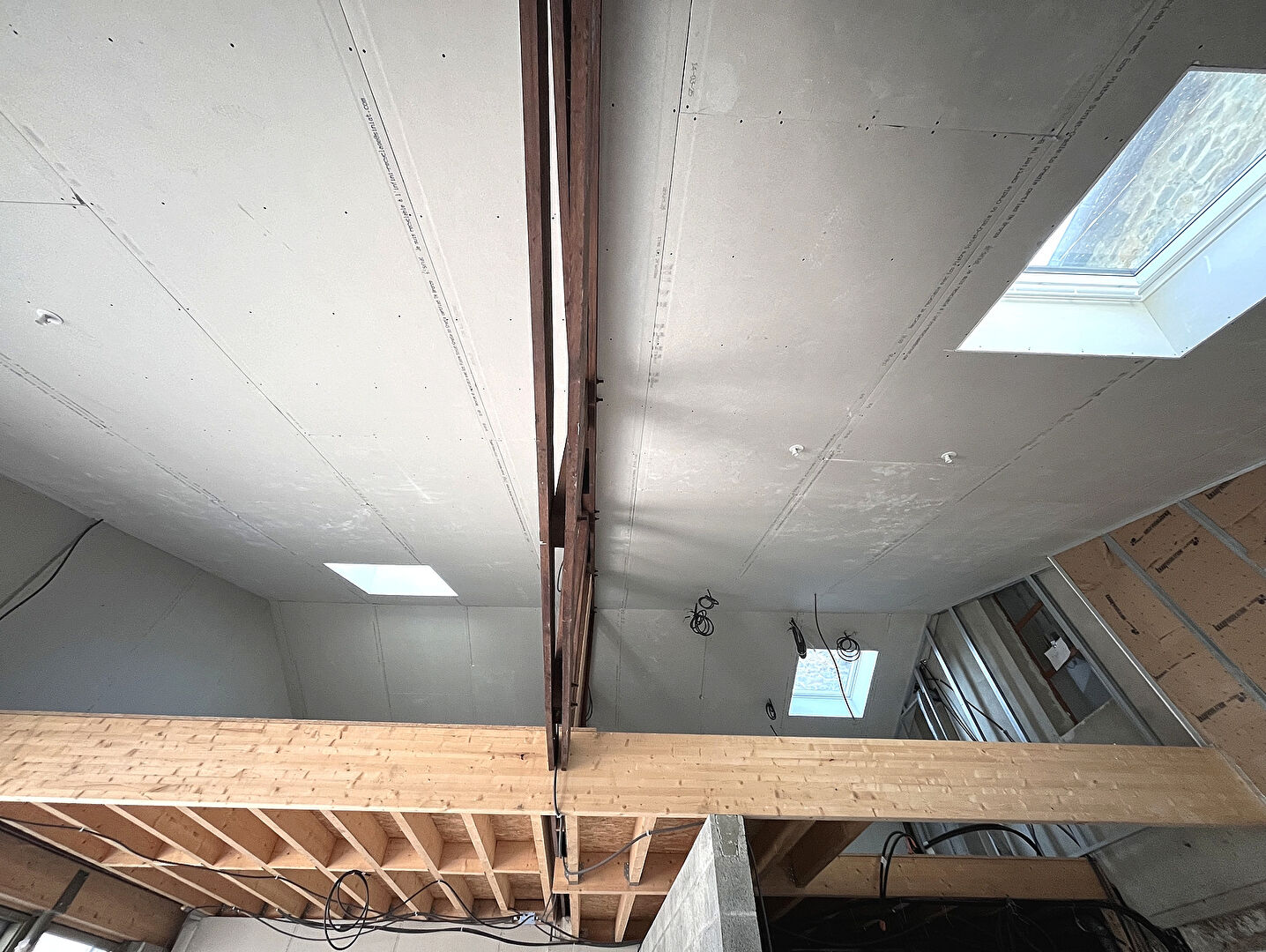 Photo Maison de ville de 190 m² avec garage et patio image 4/6