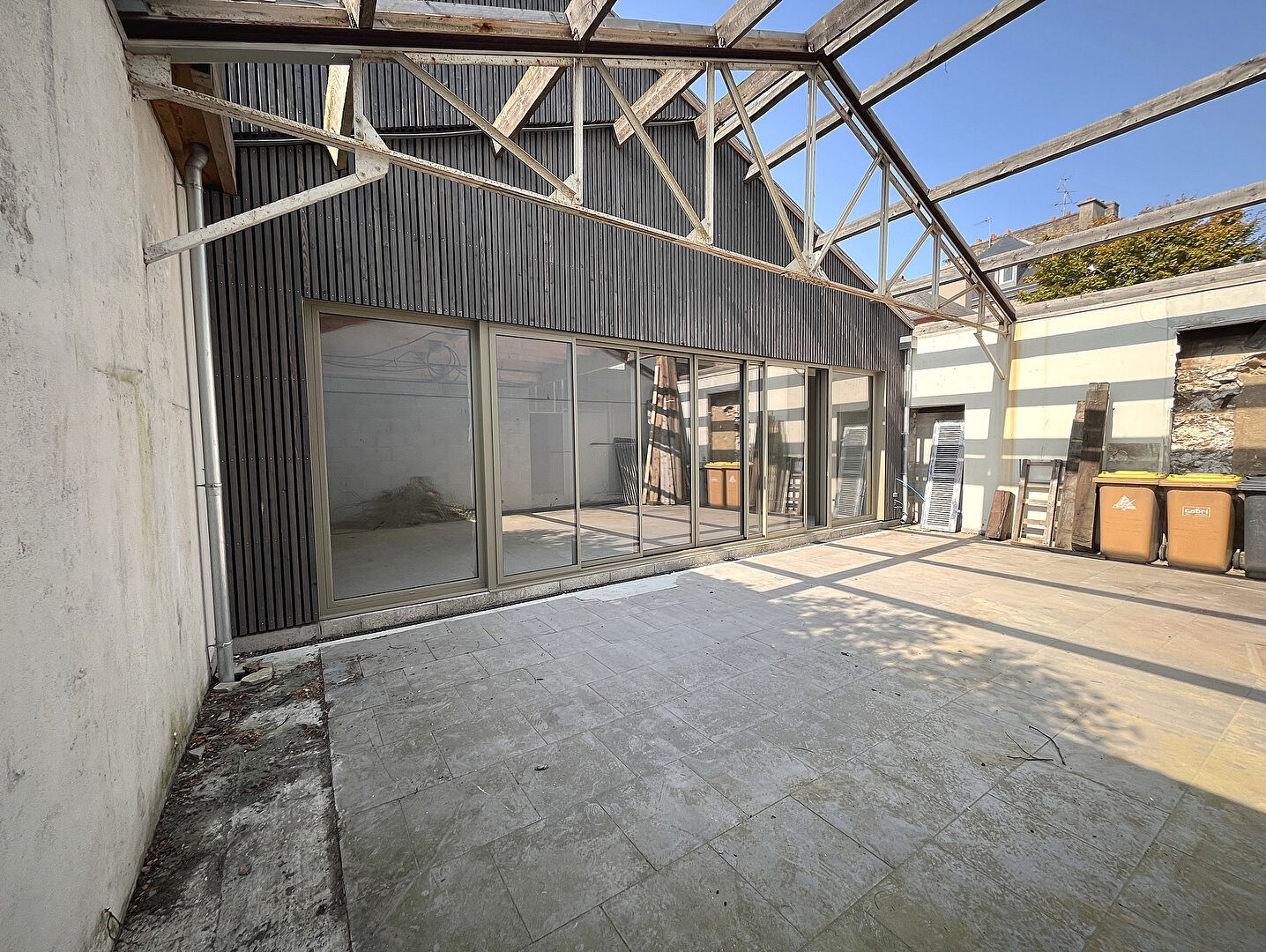 Photo Maison de ville de 190 m² avec garage et patio image 6/6