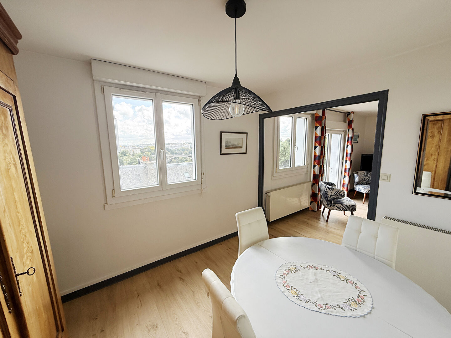 Photo Beau T4 de 80m2 avec cave et parking image 4/6