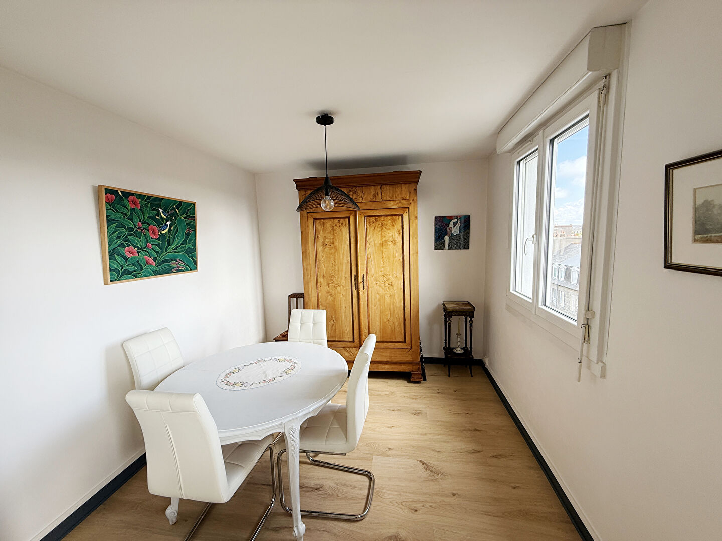 Photo Beau T4 de 80m2 avec cave et parking image 5/6