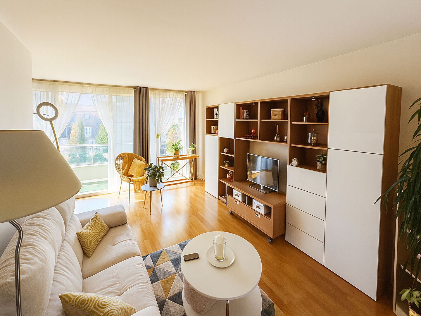 Photo T3 de 64m2 avec loggia, garage, parking et cave image 2/6