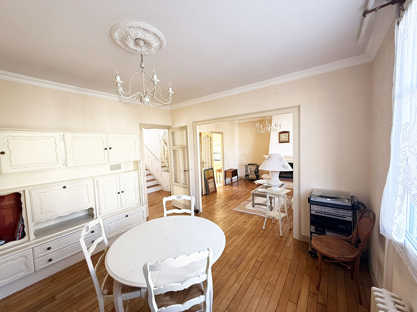 Photo Maison de ville sur 229m2 de terrain clos image 3/6