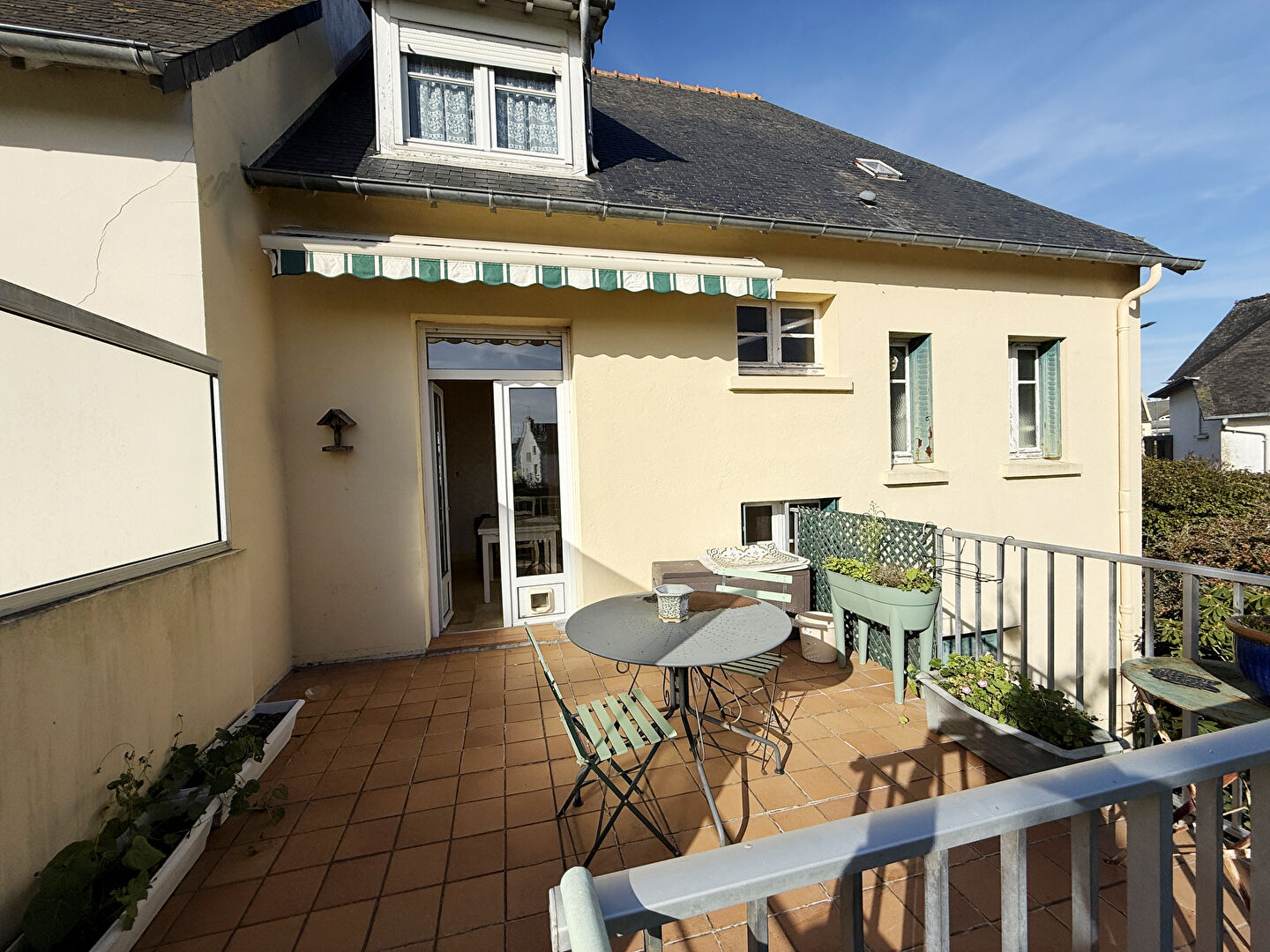 Photo Maison de ville sur 229m2 de terrain clos image 4/6