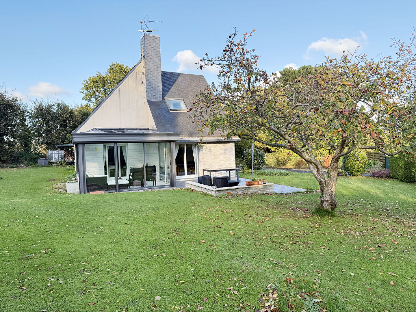 Photo Maison de 1988 sur terrain de 1268m2 image 1/6