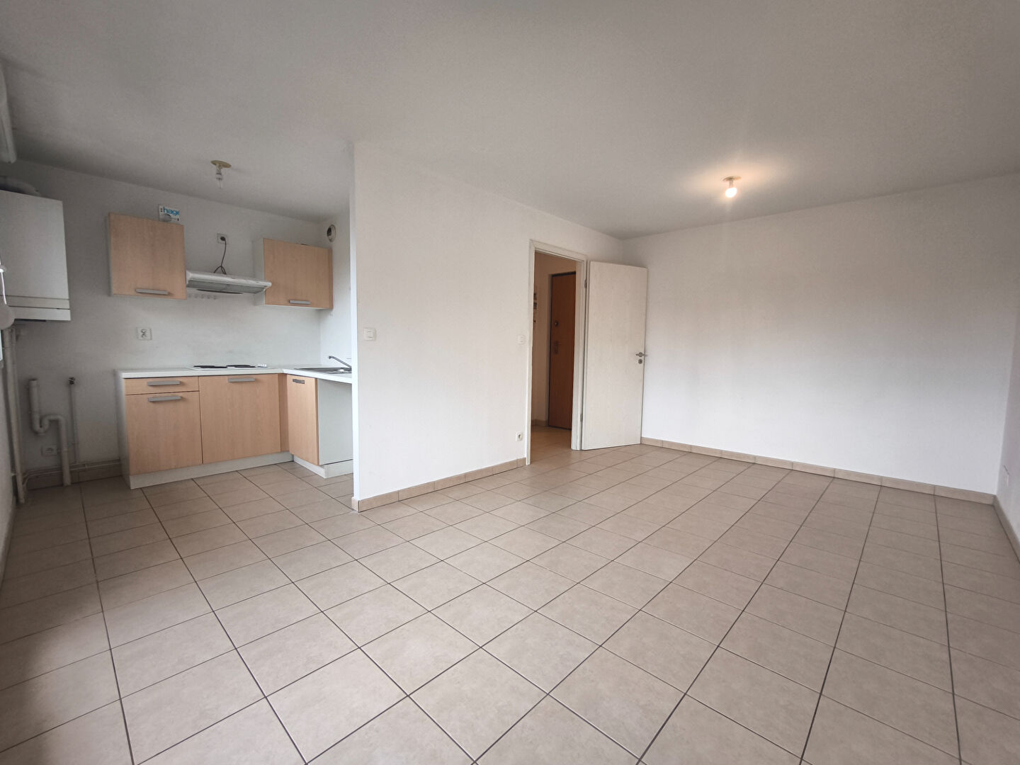 Photo MONDELANGE - F2 dans résidence avec parking image 2/6