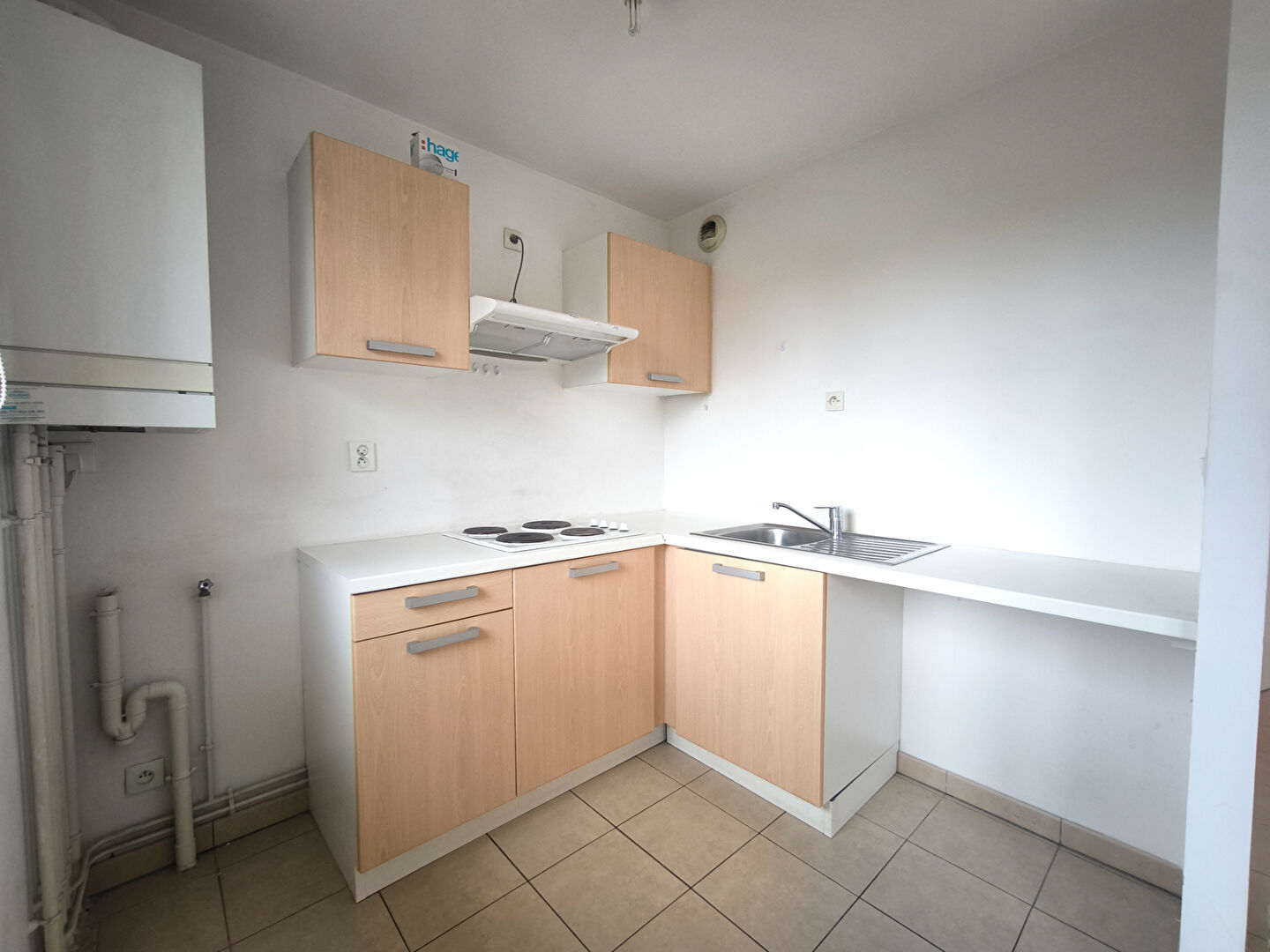 Photo MONDELANGE - F2 dans résidence avec parking image 3/6