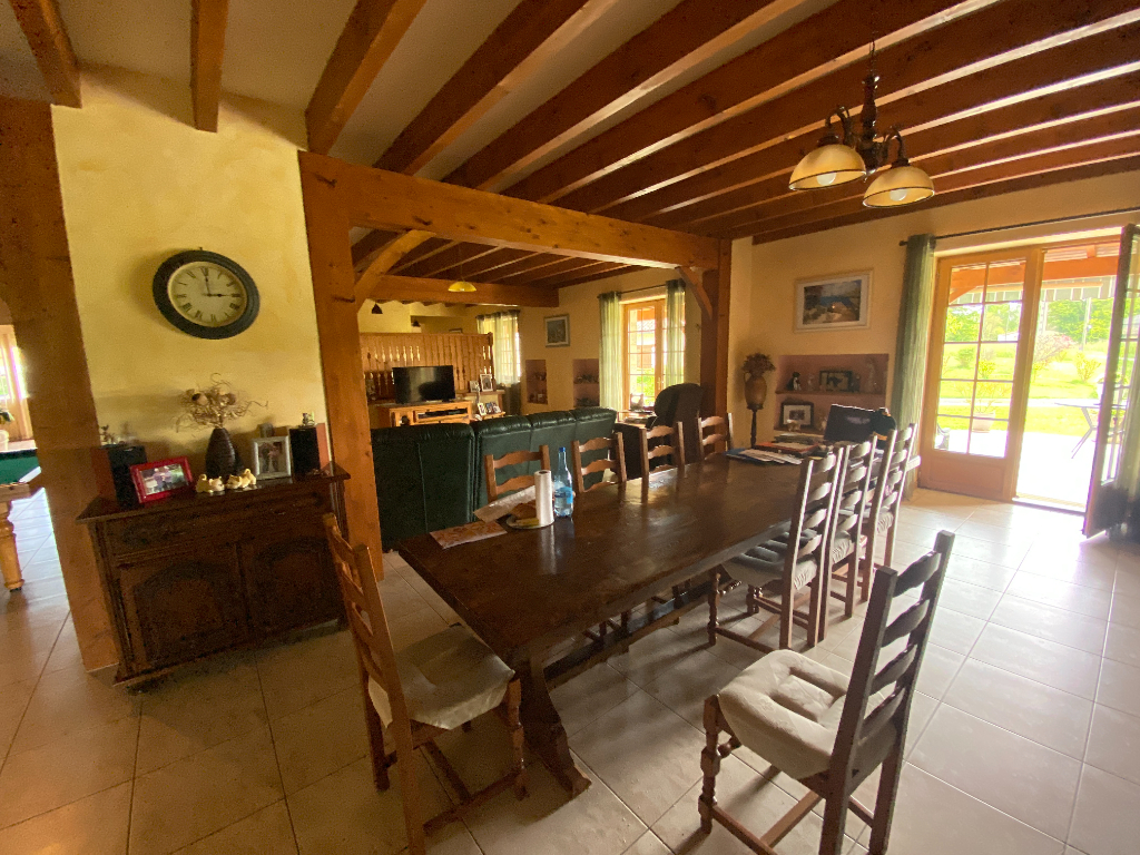 North Lot et Garonne, Former barn with outbuildings and annexes