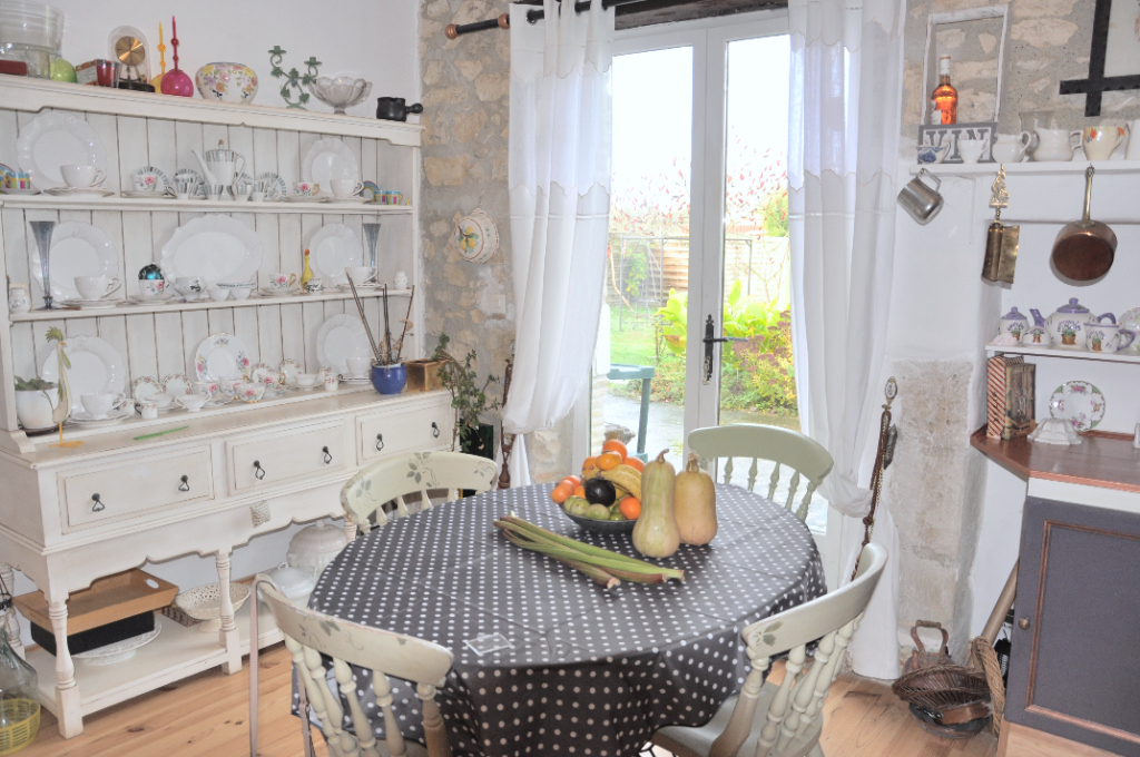 Renovated Character Property with Separate Appartement near Castillonnés
