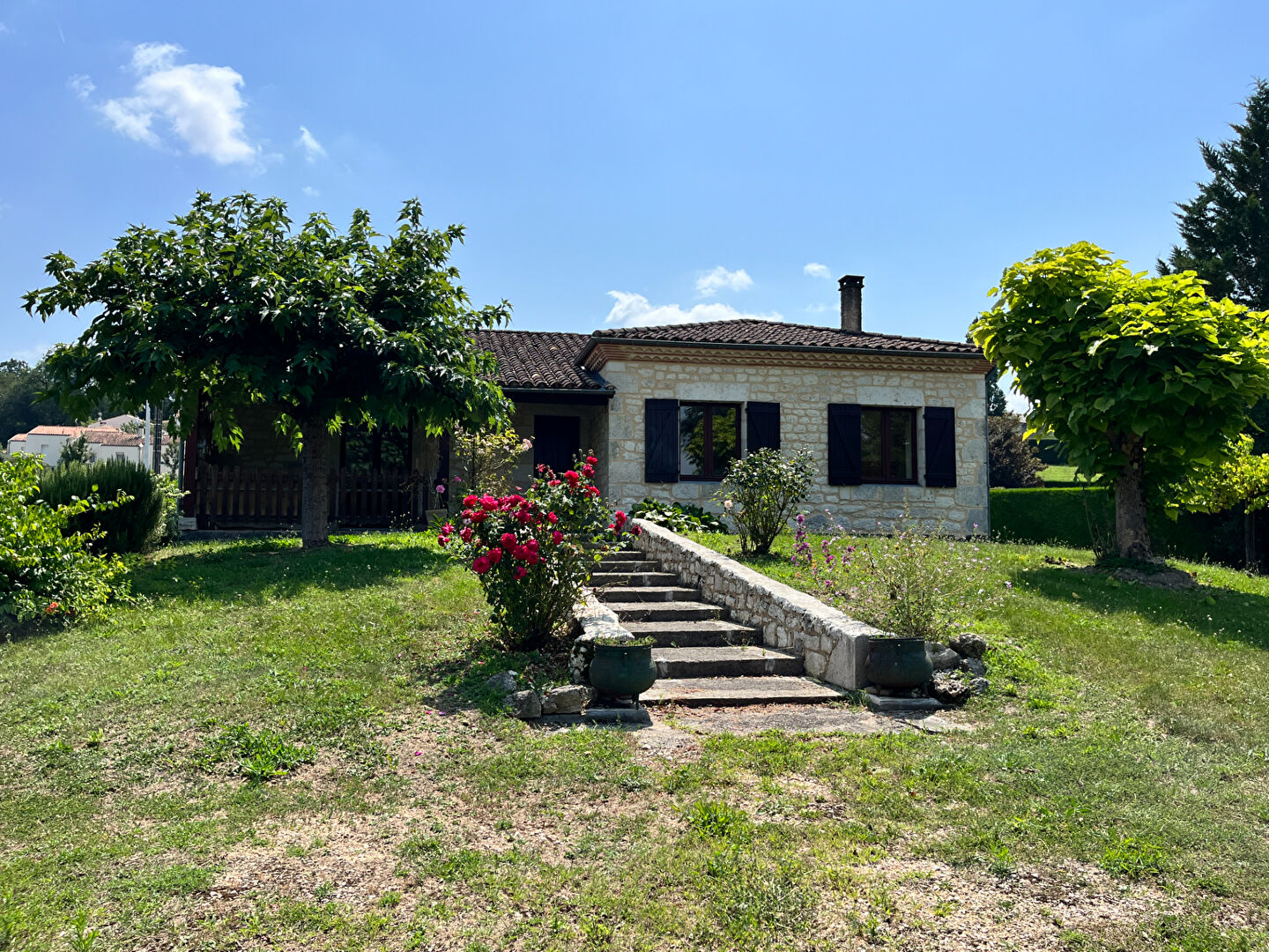 Beautiful stone house between Monflanquin and Cancon