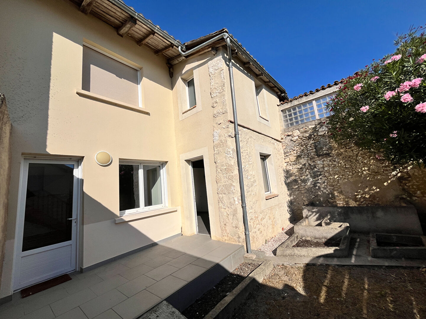 Maison de village avec jardin, secteur Castillonnès