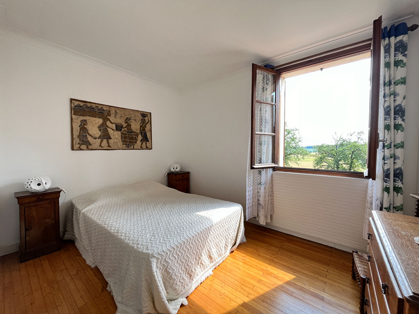 Maison spacieuse avec piscine, proche Villeréal