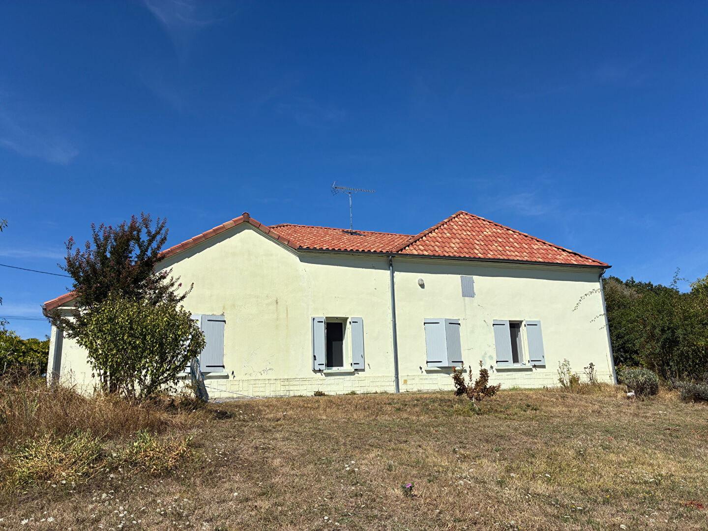 Maison  de campagne proche commerces