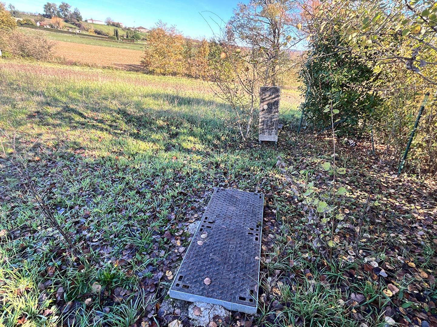 Photo Terrain constructible viabilisé image 4/4