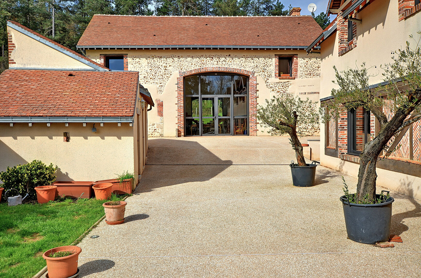 Photo vente maison Loiret 450m² 11 hectares Forêt d'Orléans image 6/6