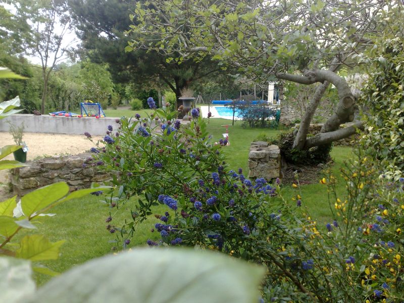 Photo Entre La Roche sur Yon et la côte, maison de caractère dans un bourg. image 3/5