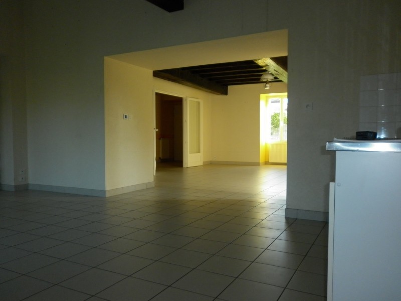 Photo Propriété en centre bourg, 4 ch., jardin image 2/5