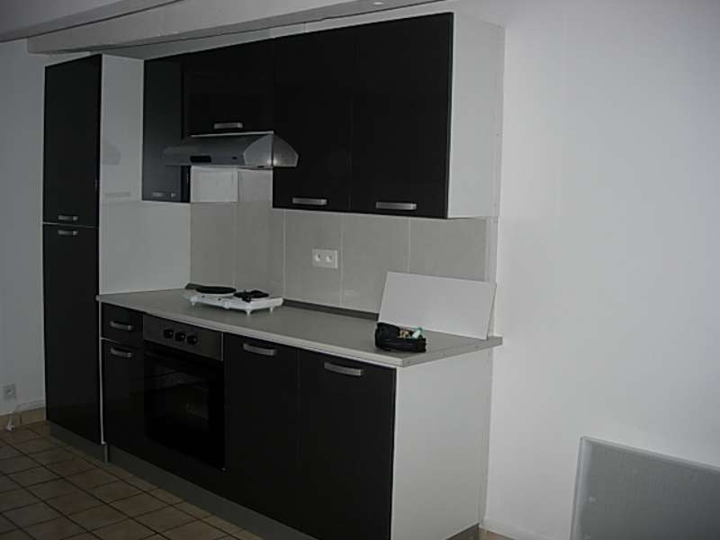 Photo Immeuble - BOURGNEUF EN MAUGES image 2/3