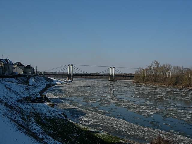 Photo Terrain - MONTJEAN SUR LOIRE image 1/1