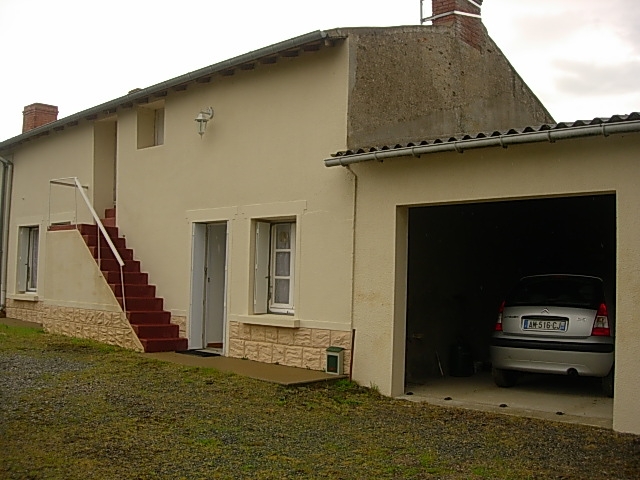 Maison - ST QUENTIN EN MAUGES