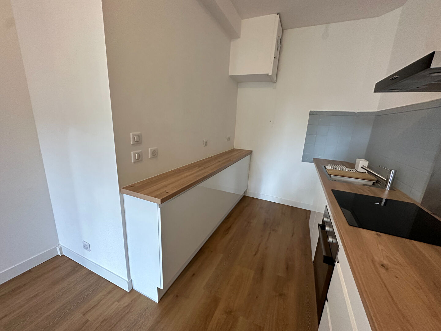 Photo A LOUER VIDE A L'ANNEE Appartement Guerande 3 pièce(s) 68.62 m2 image 4/6