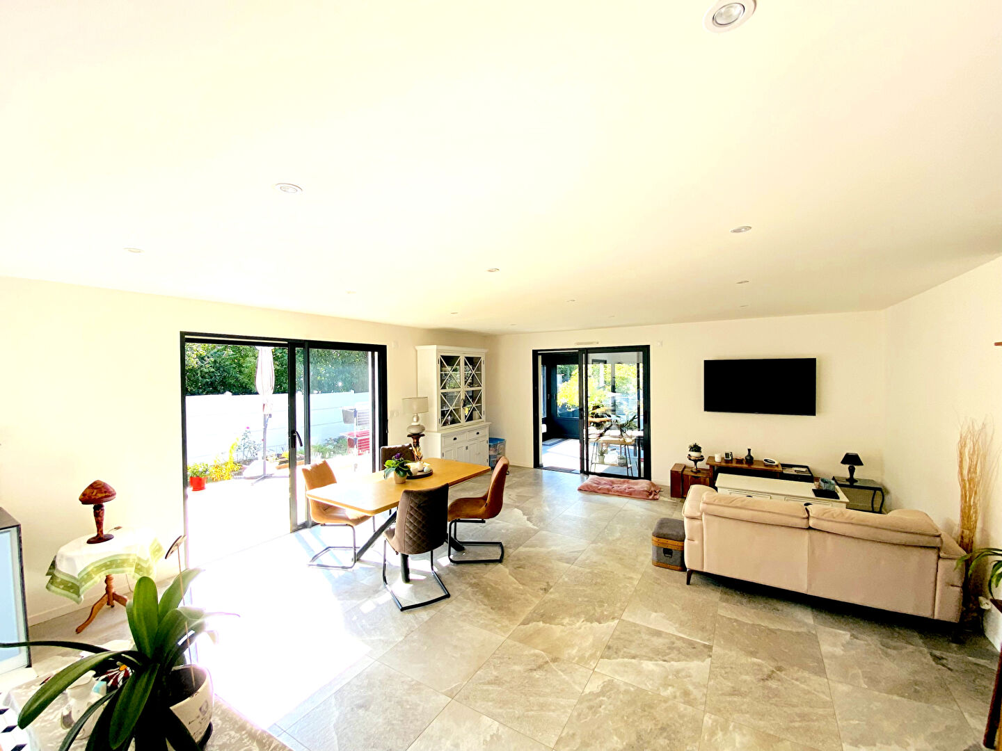 Photo Maison contemporaine de plain-pied image 3/6