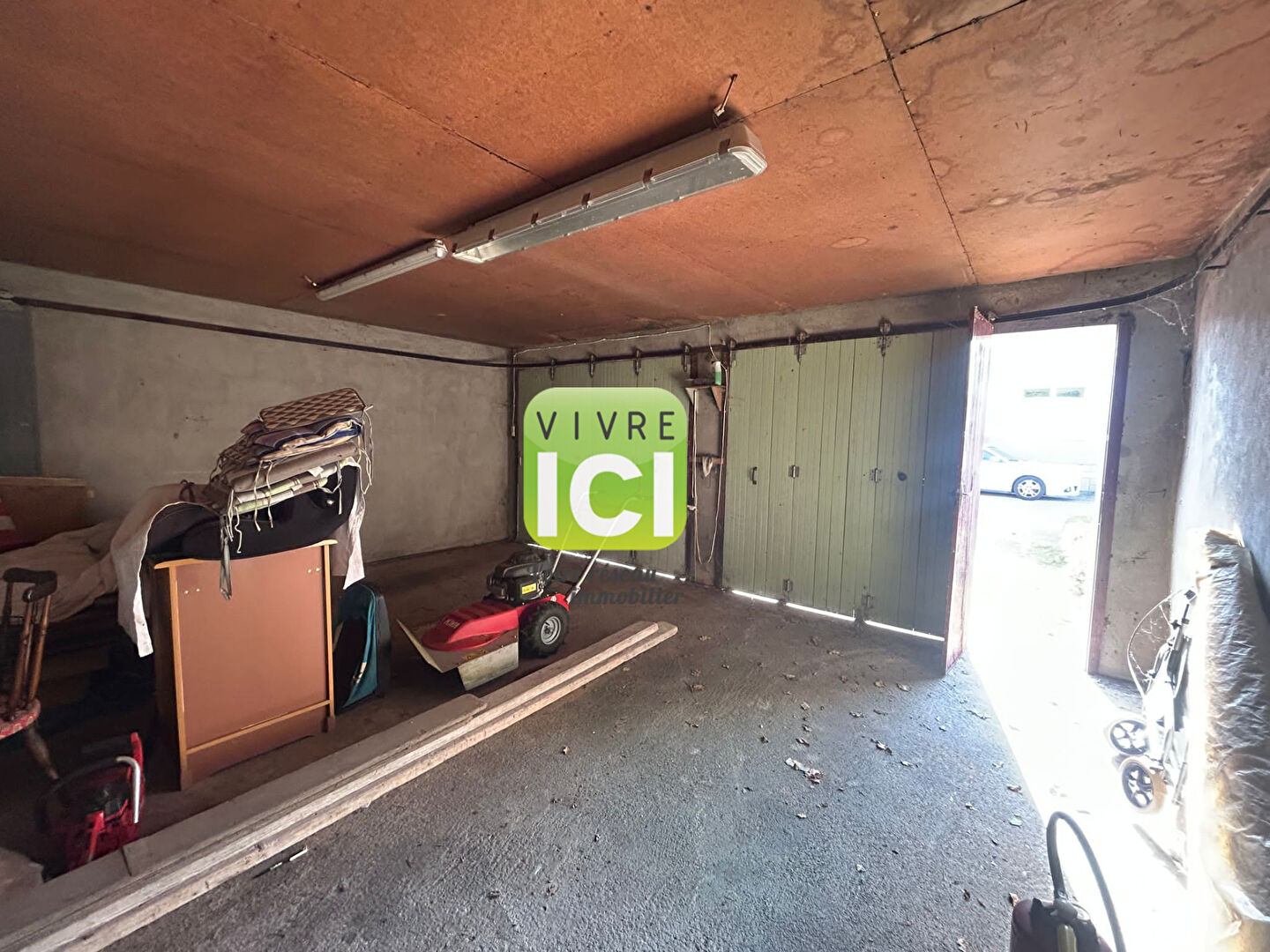 Photo Terrain Besne 525 m2 image 2/6