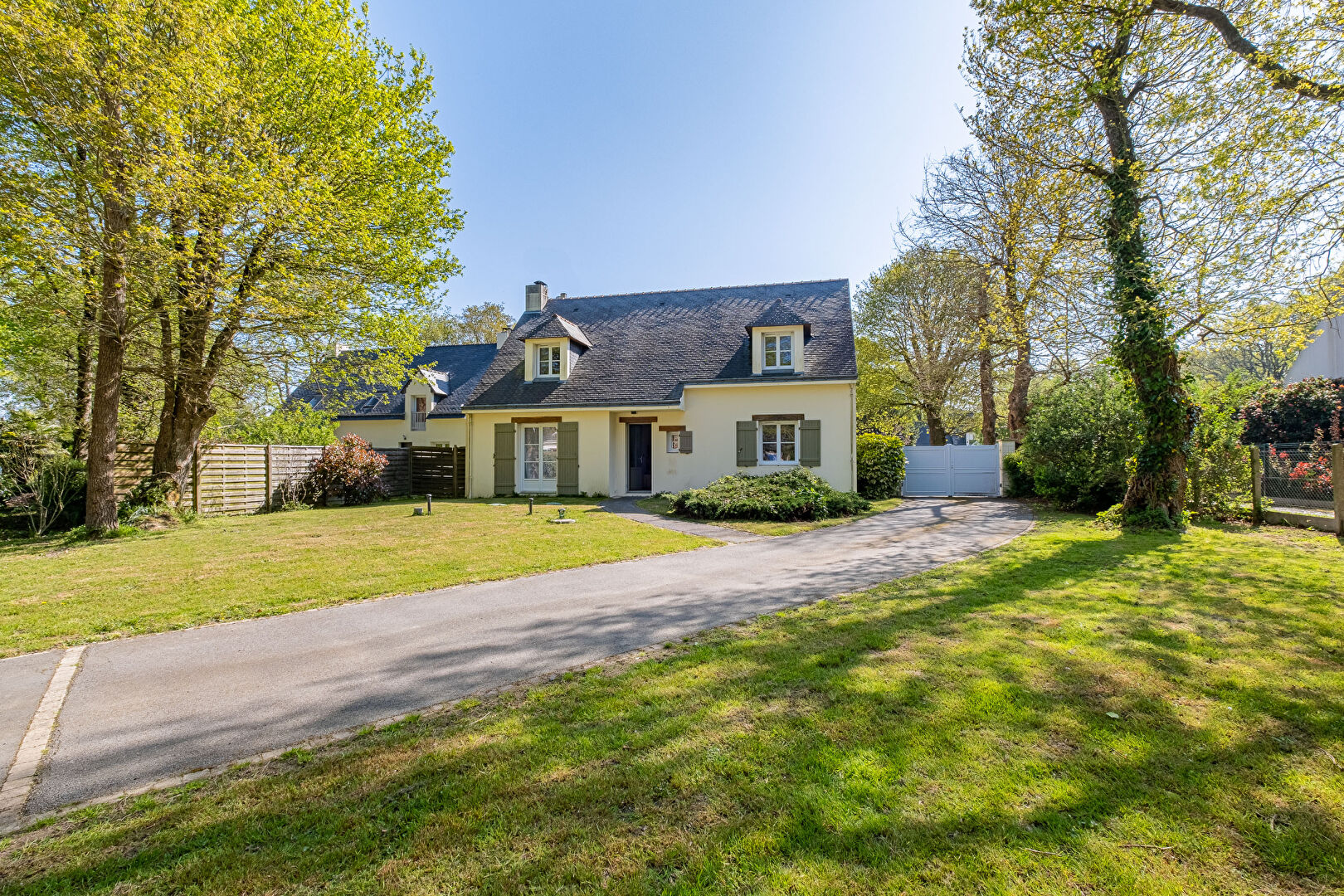 Maison 7 pièce(s) 137 m2