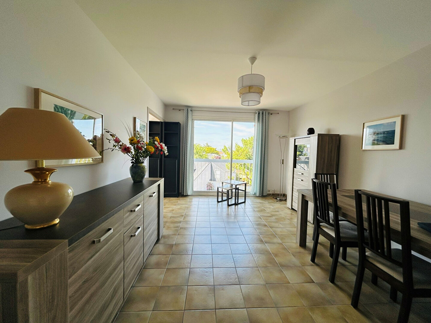 Photo Appartement Le Pouliguen 4 pièce(s) 77.02 m2 image 1/6