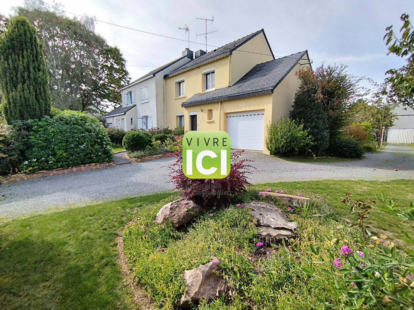 Photo Maison Centre Pontchateau  4 chambres - 111m2 - Jardin image 1/6