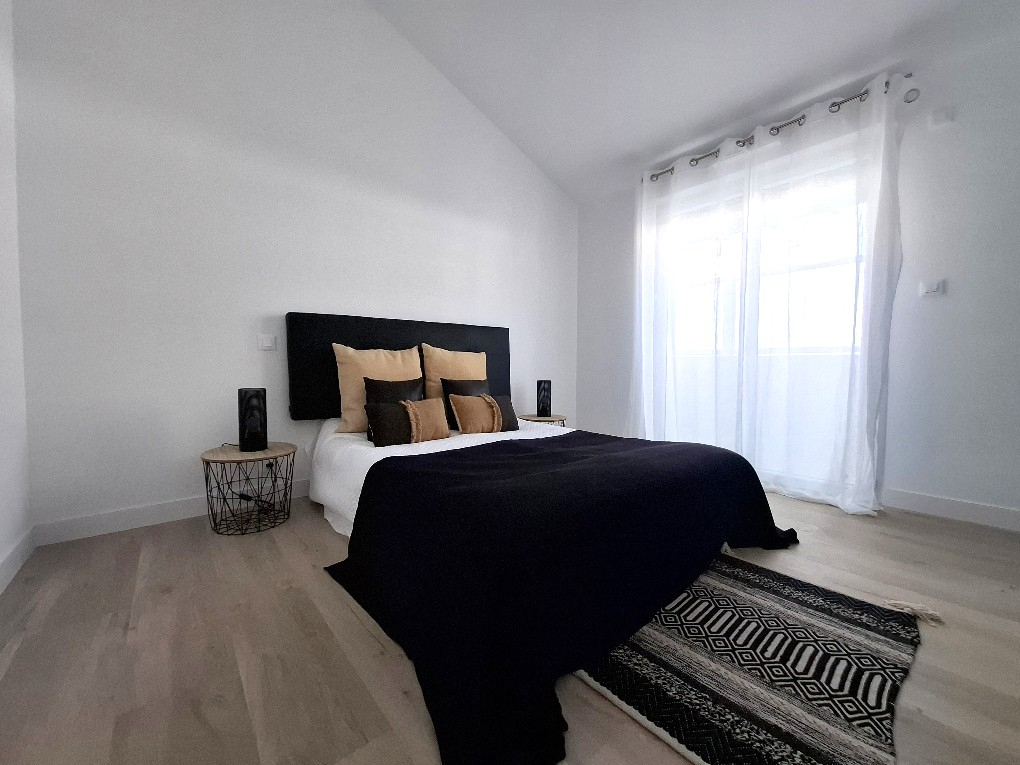 Photo T2 1er étage 56m² - LA BAULE - MARCHE image 3/6