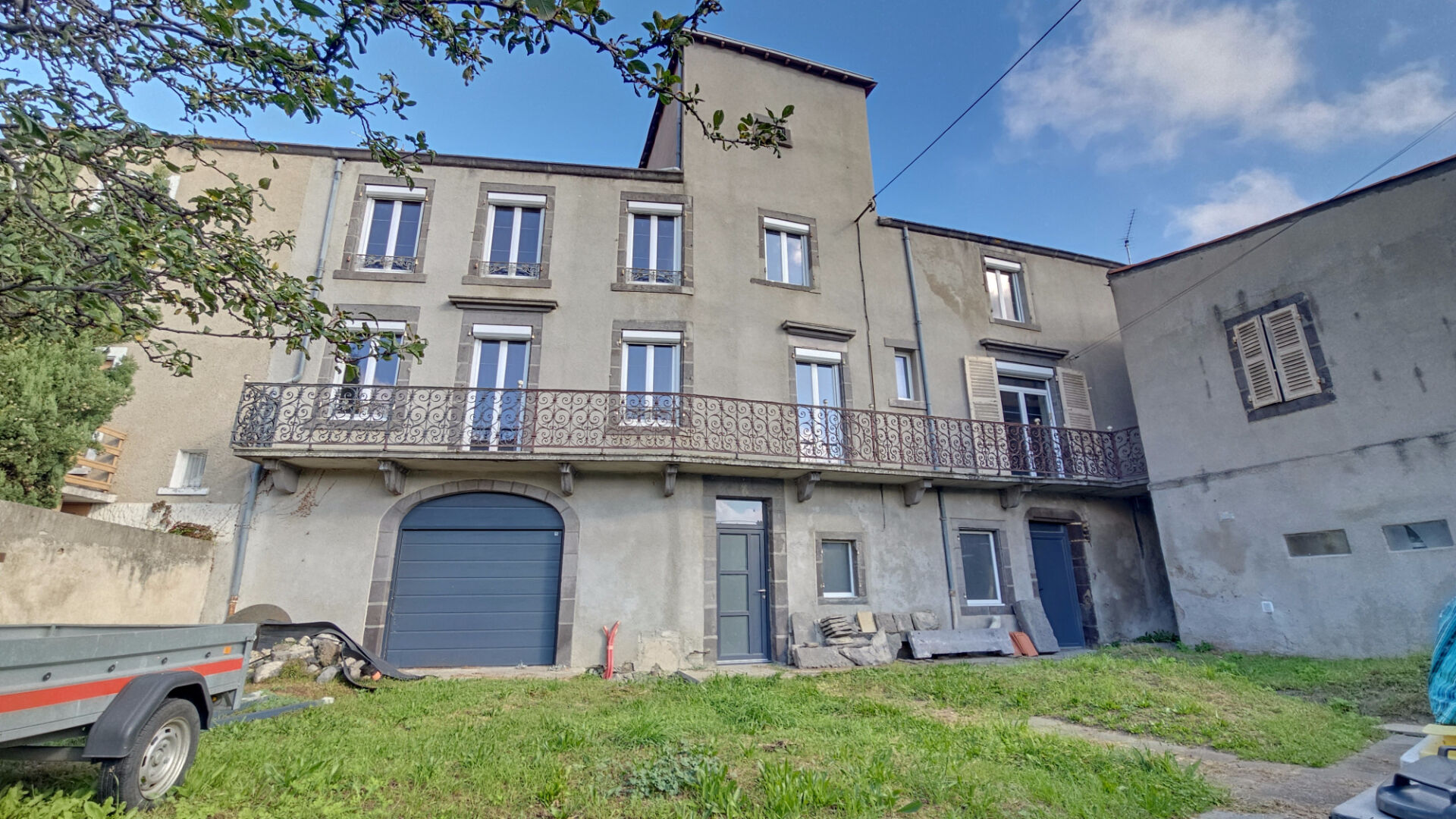 Immeuble Cébazat 250 m2 à rénover