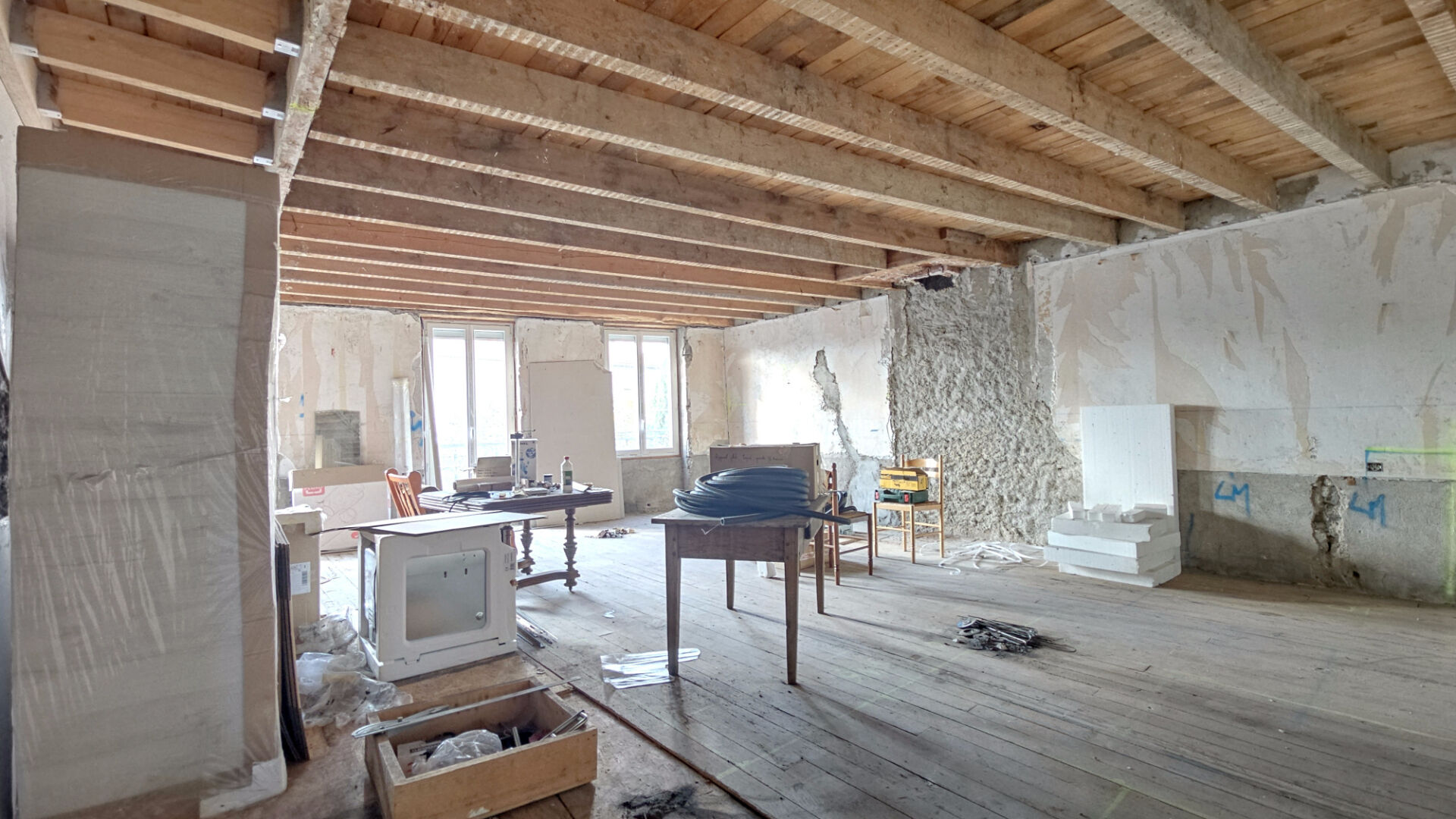 Photo Immeuble Cébazat 250 m2 à rénover image 2/6