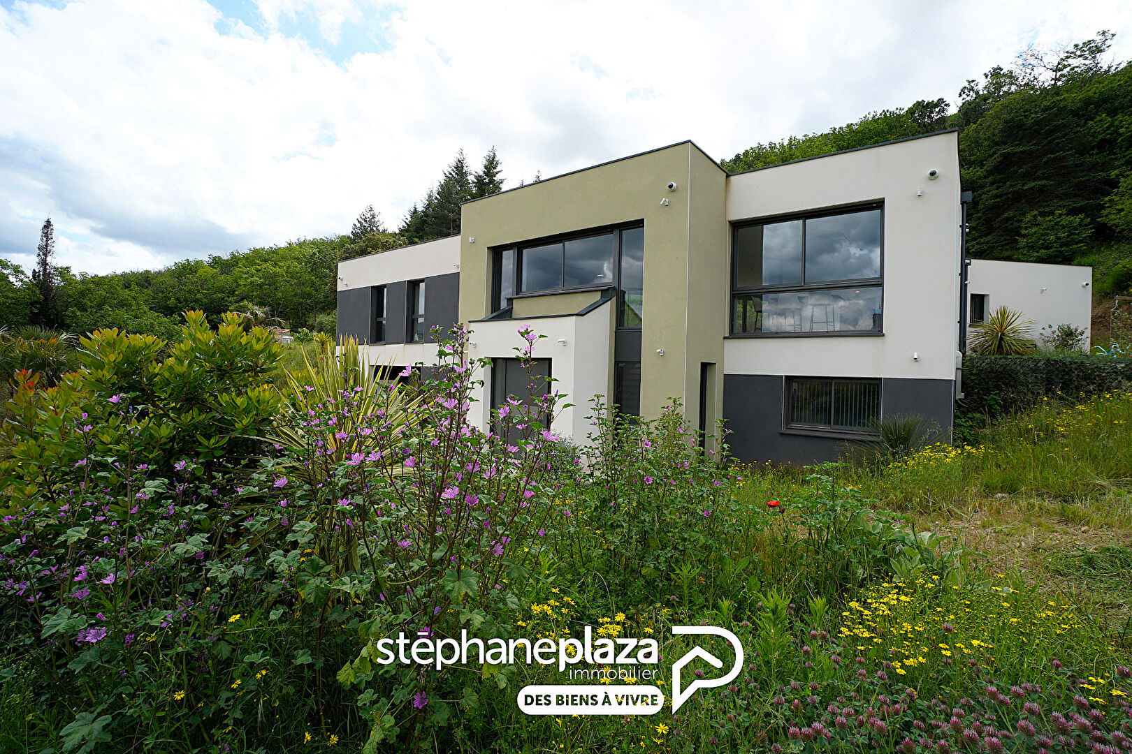 Photo DEMEURE CONTEMPORAINE image 3/6