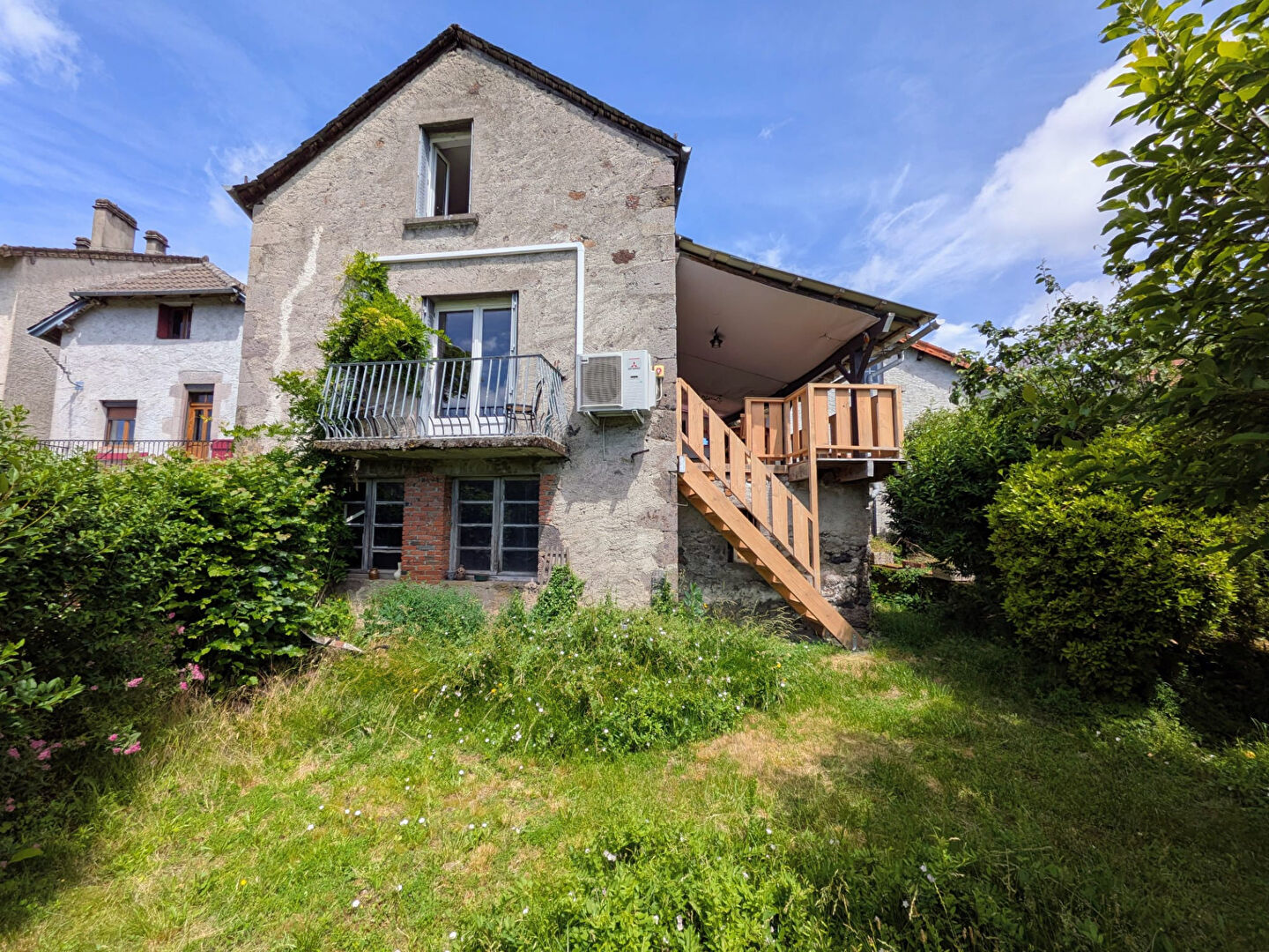 Maison Polminhac - 2 chambres -121 m2 - Terrasse - Jardin