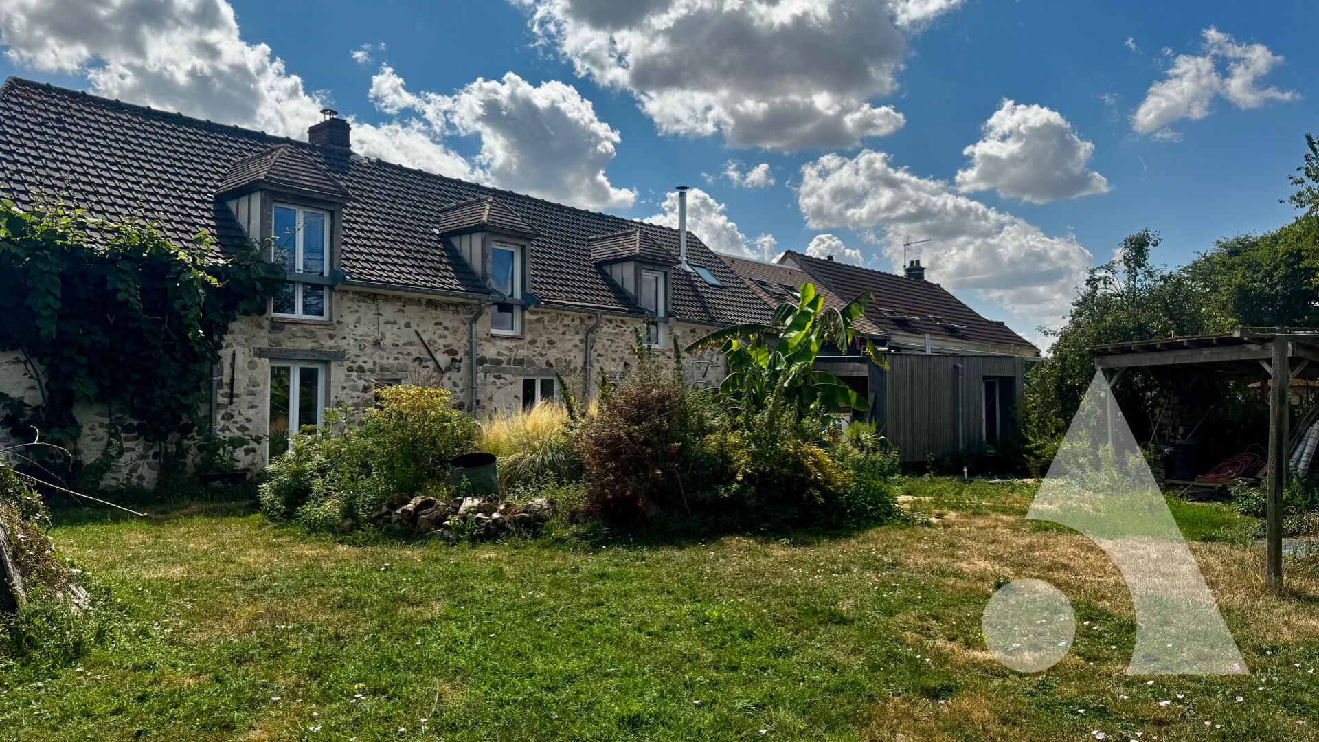 Maison Thury En Valois 7 pièce(s) 180 m2
