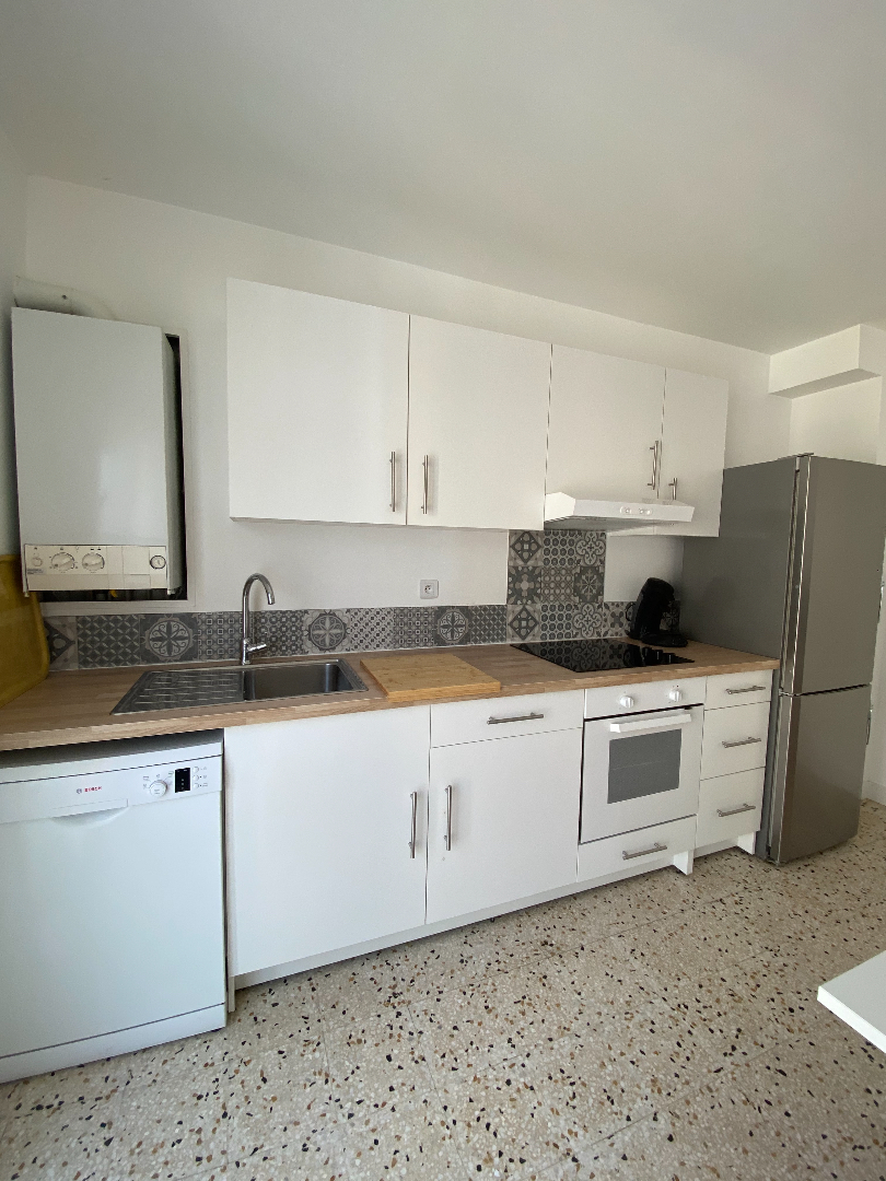 Photo Appartement Frontignan 4 pièce(s) 95 m2 image 3/6