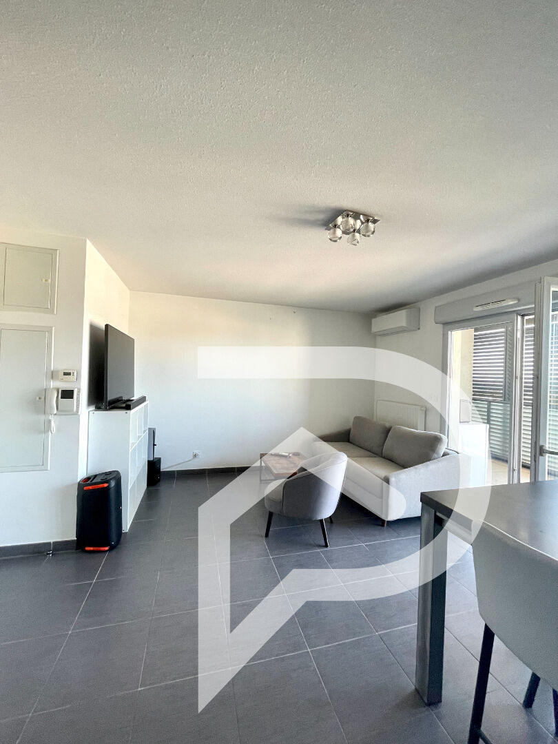 Photo T3 lumineux non meublé à neuf image 2/6