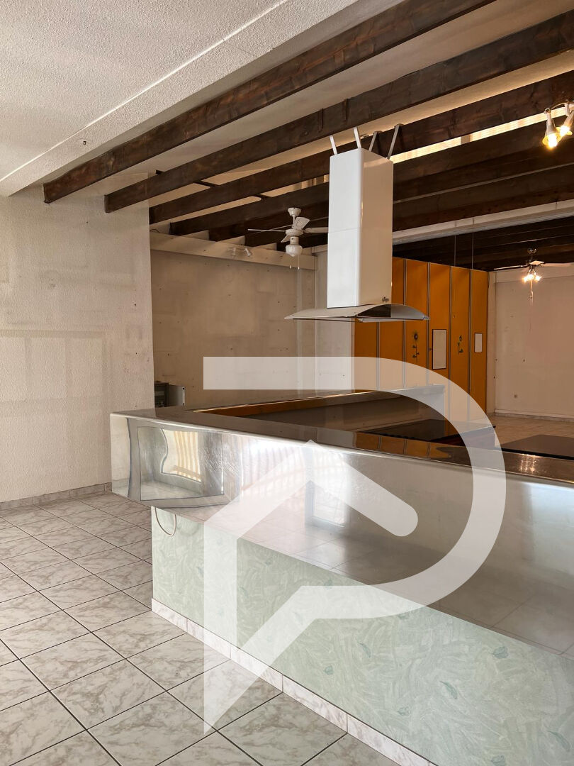 Photo Appartement Spacieux et Lumineux de 280 m² avec Petit Jardin et Garage à Sète image 5/6