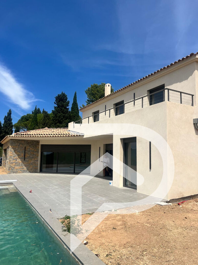 Photo Villa d'architecte de 209 m² - 5 pièces image 6/6