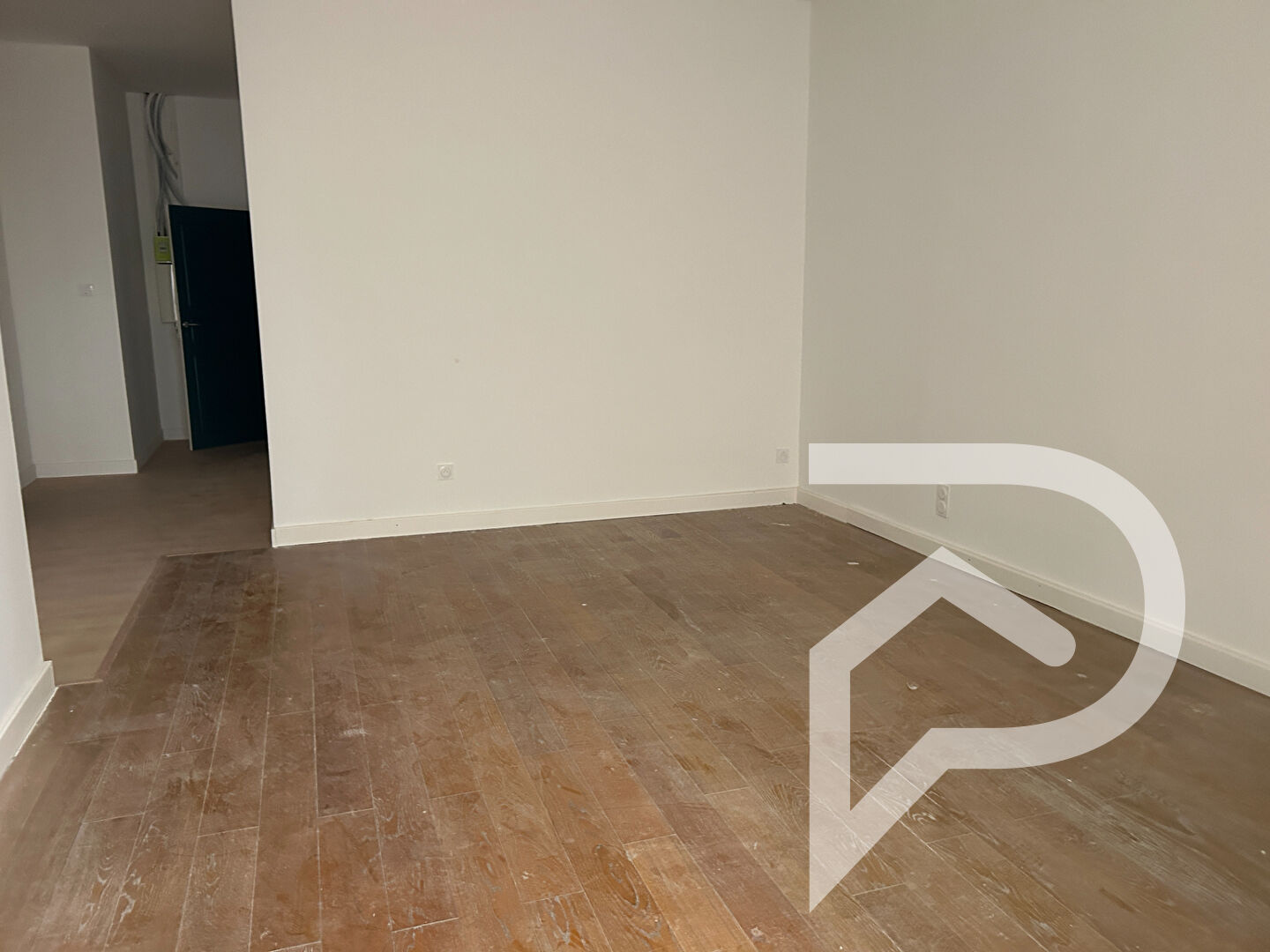 Photo T2 centre ville /terrasse   ascenseur à Sète 56m2 image 4/6