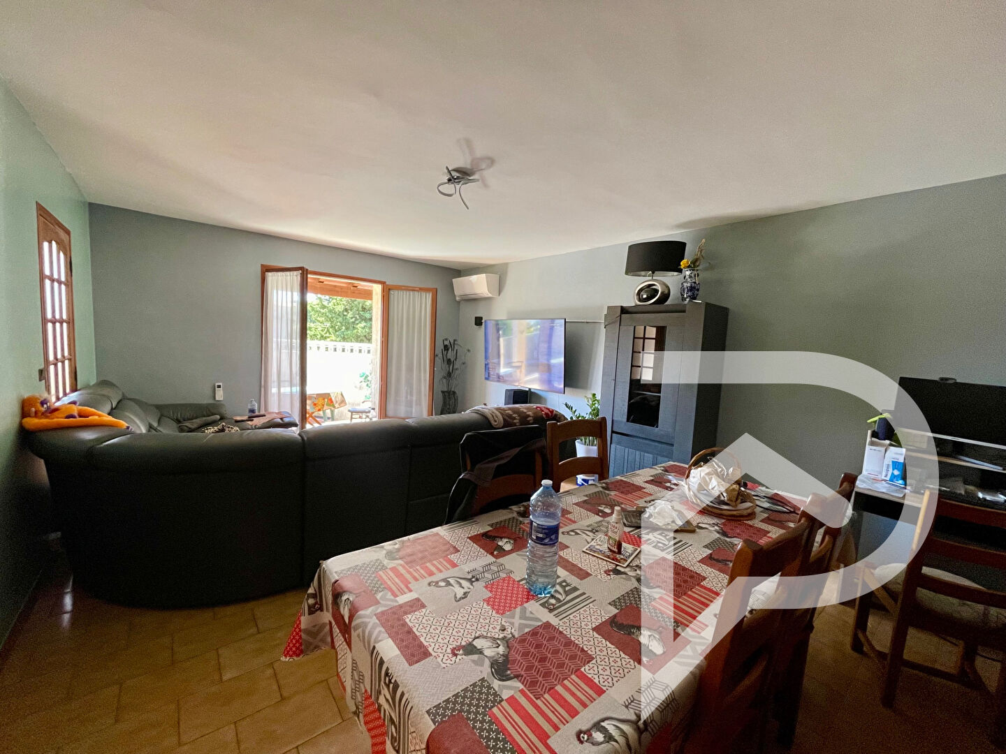 Photo Maison Frontignan 6 pièces 122.2 m2 avec garage et chambre en RDC image 3/6