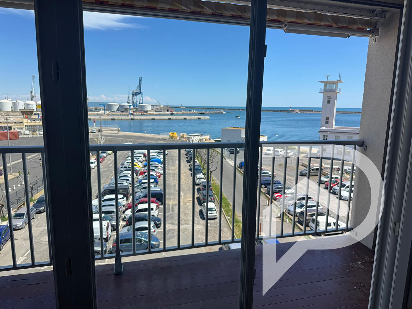 Photo Appartement Sete 3 pièce(s) 102 m2 vue mer avec ascenseur et terrasse image 5/6