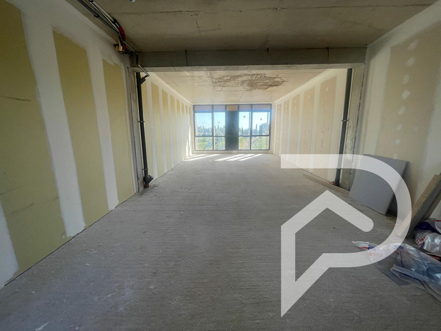 Photo Local commercial Beziers 62 m2 image 2/5