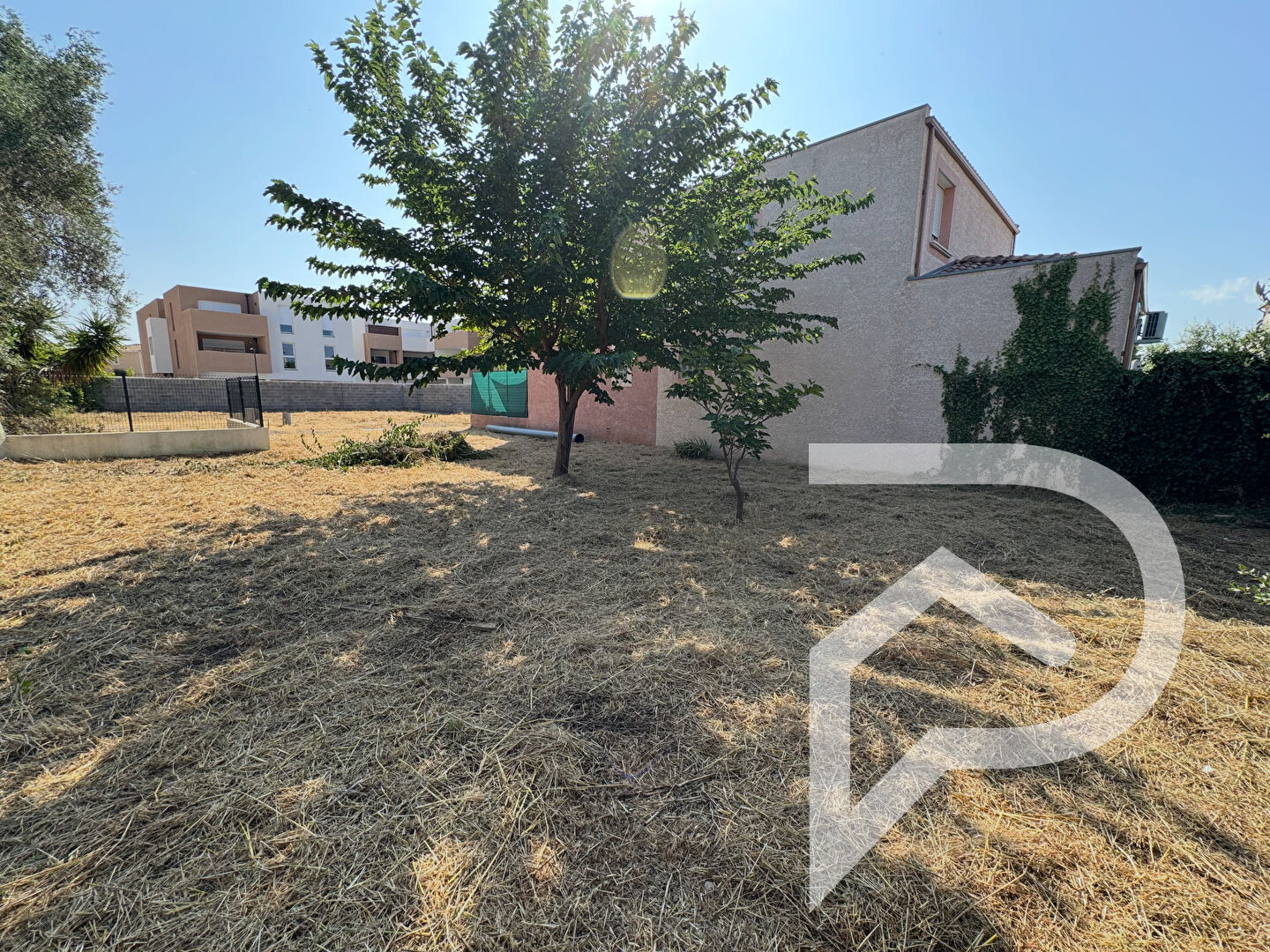 Photo Terrain Frontignan 363m2 image 2/2