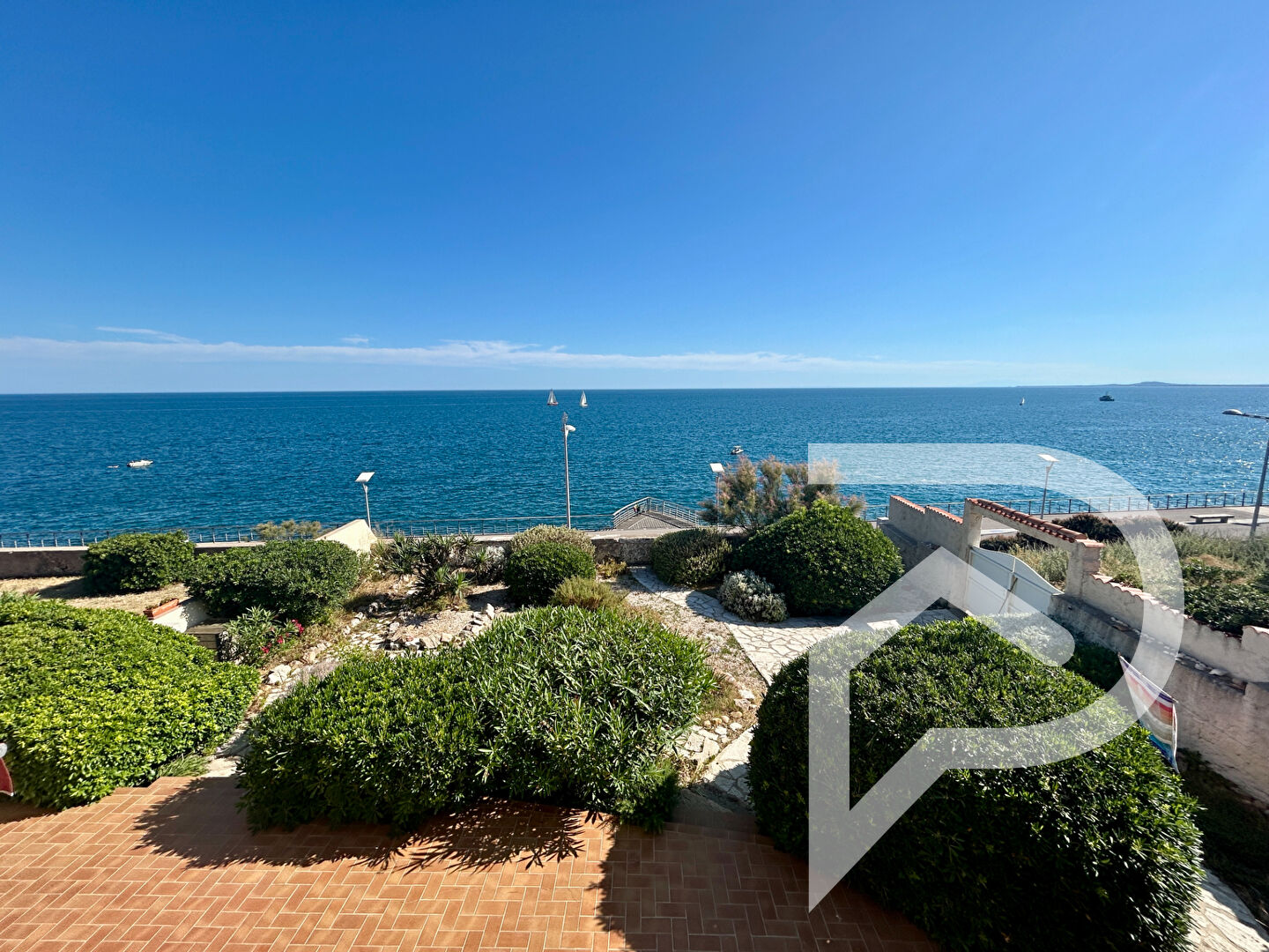 Appartement Sete premiere ligne Jean vilar 4 pièce(s) 126.71 m2